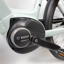 Neuf - Velo de Ville AEB 200 Bleu Glacier - Bosch Active Line 250W - Batterie 500Wh Lithium-Ion - Taille S